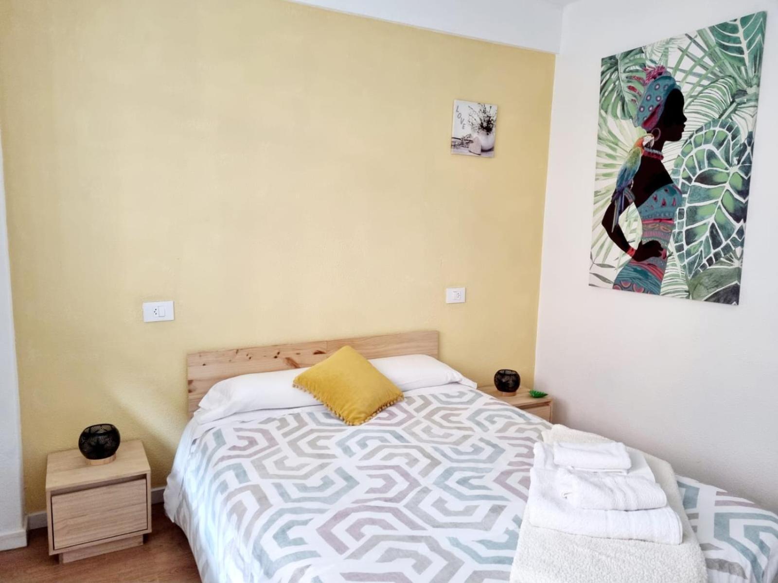 Acogedor, Con Garaje, Centrico. Daire Vigo Dış mekan fotoğraf